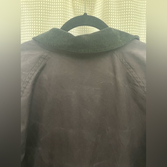Mens burberrys’ thench coat vitage sz L